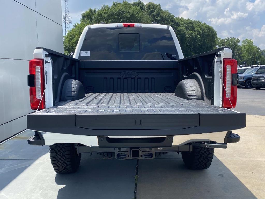 2026 FORD F-250 LARIAT 照片 6