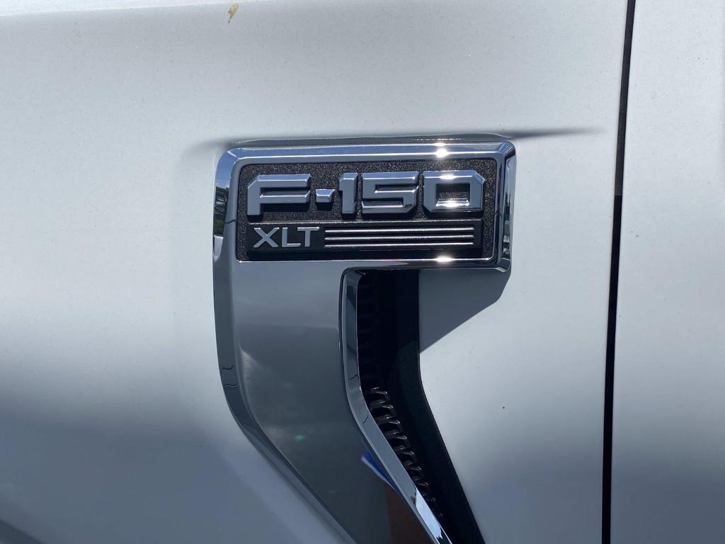 2026 FORD F-150 XLT — фото 8