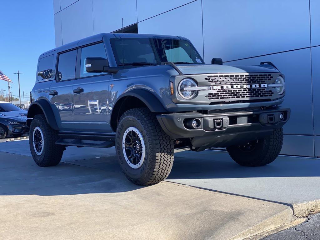 FORD BRONCO - 1