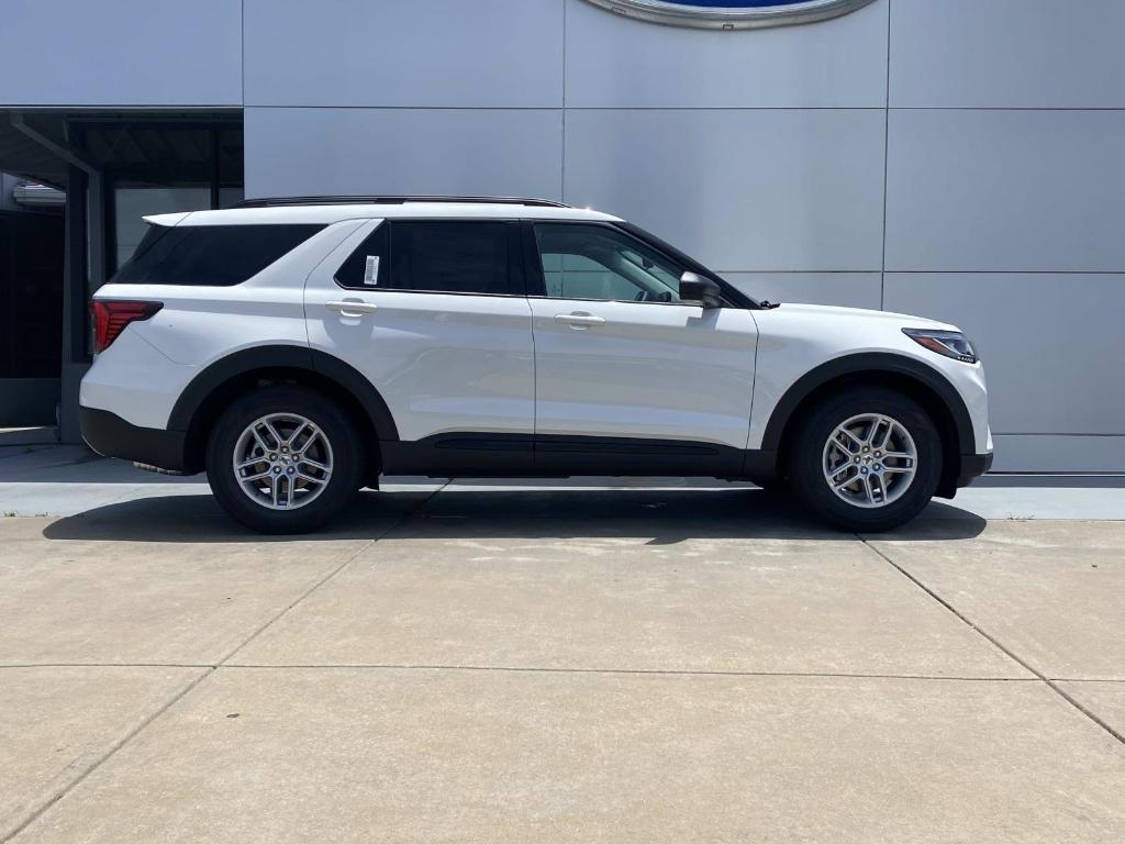 صورة 3 لـ 2026 FORD EXPLORER ACTIVE