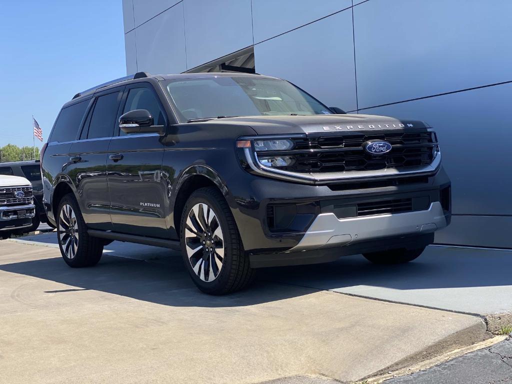 New 2026 Ford Expedition Platinum
