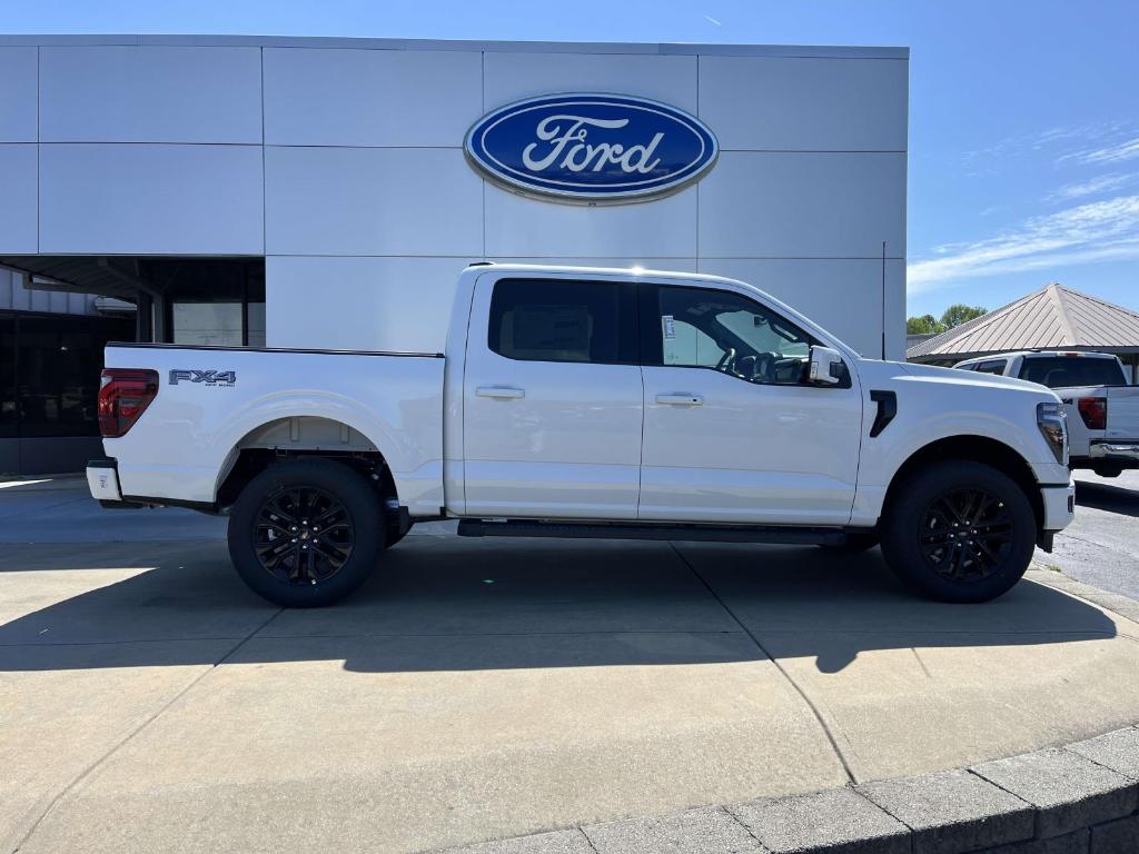 FORD F-150 LARIAT - 3