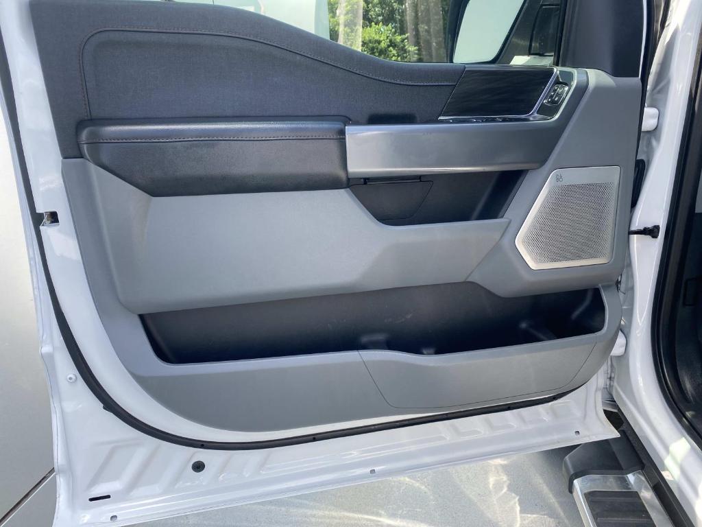 صورة مصغرة 16 لـ 2024 FORD F-150 LARIAT