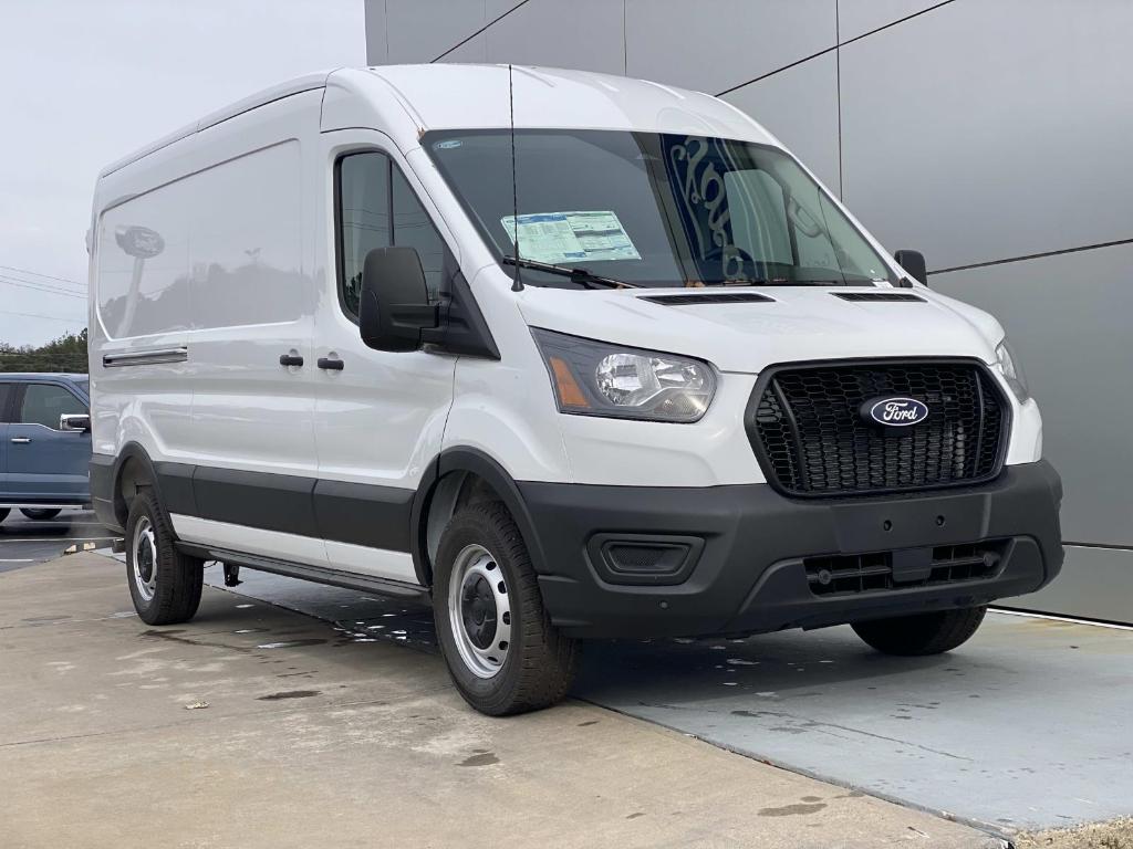 New 2026 Ford Transit-250 148 WB Medium Roof Cargo