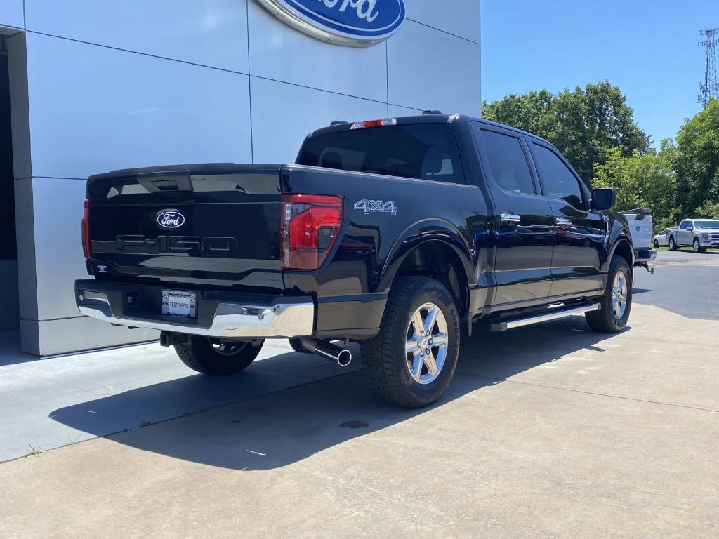 2025 FORD F-150 XLT photo 4