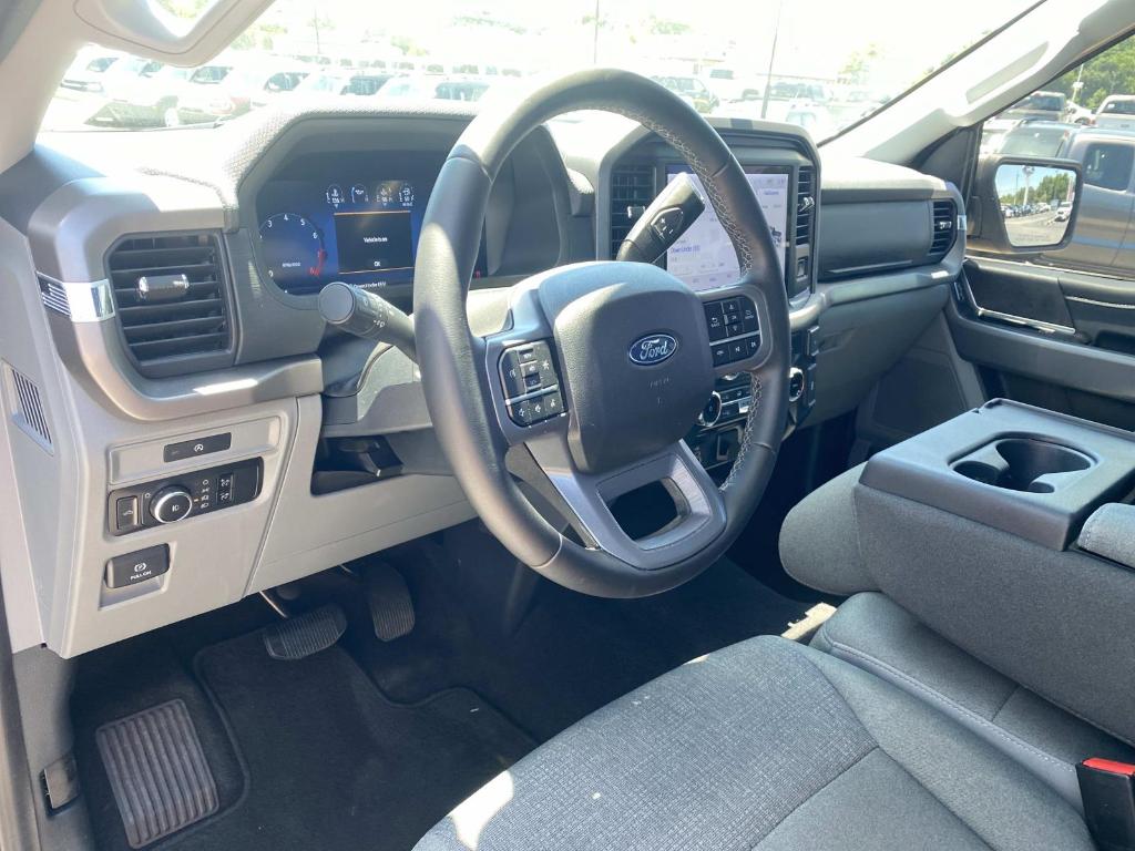 2025 FORD F-150 XLT — миниатюра 18