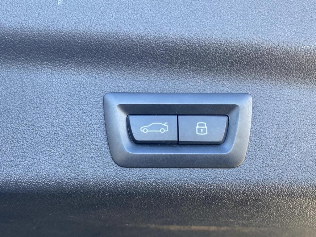 BMW X1 XDRIVE28I - 9