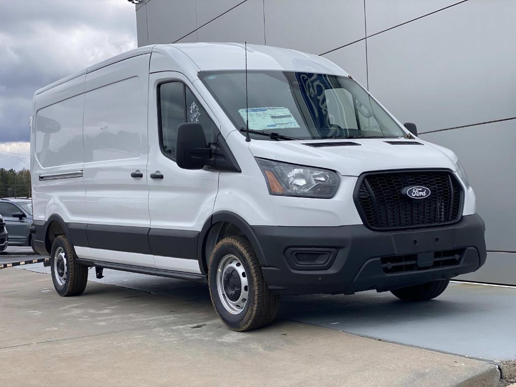 New 2026 Ford Transit-250 148 WB Medium Roof Cargo