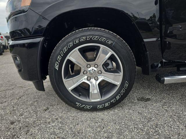 صورة مصغرة 26 لـ 2026 RAM 1500 EXPRESS
