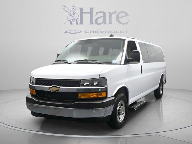 New 2025 Chevrolet Express 3500 LT