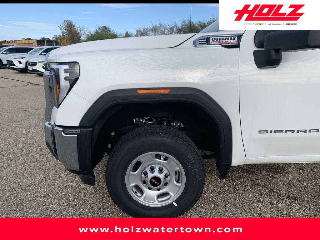 New 2025 GMC Sierra 2500 Pro