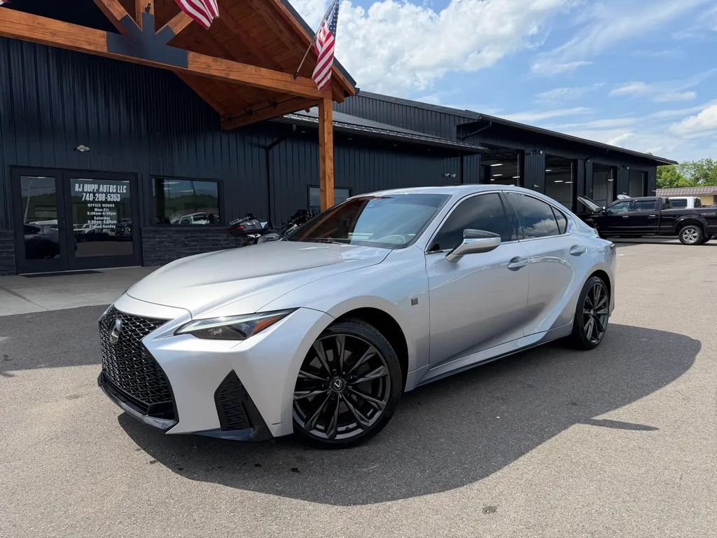 2024 Lexus IS 350