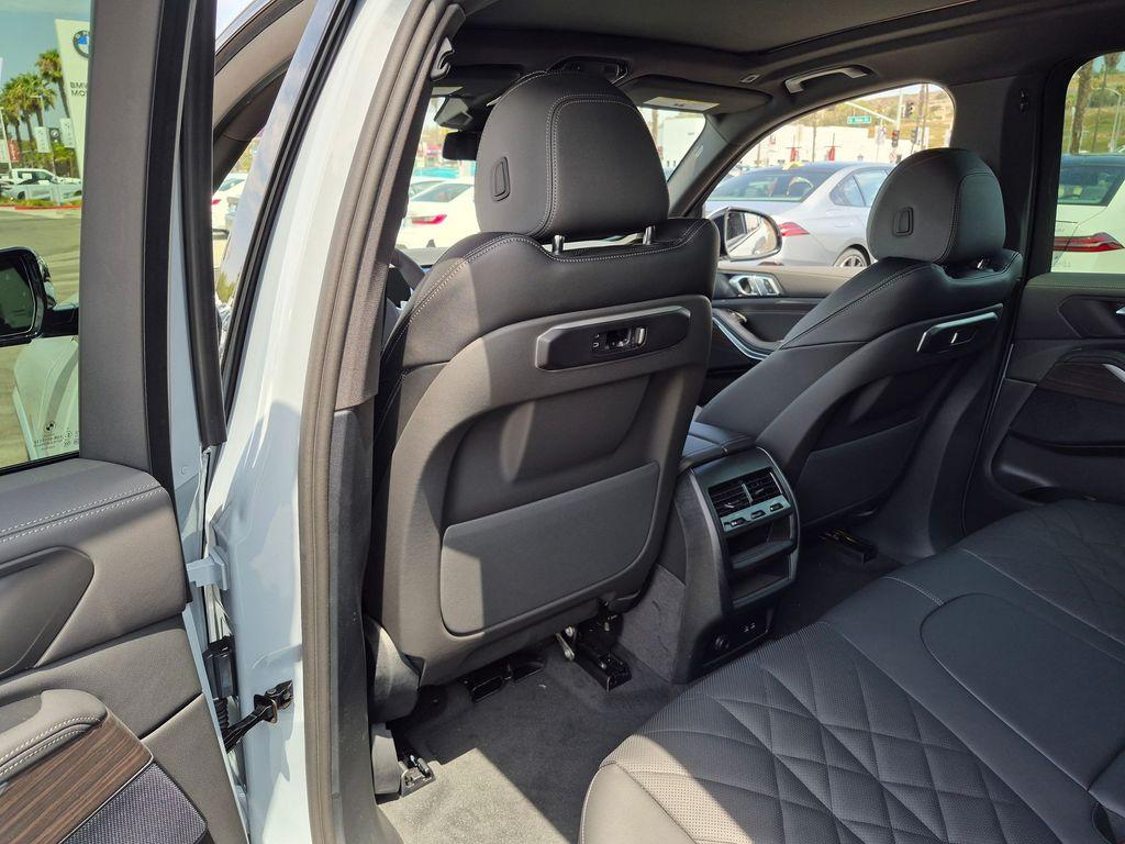 2026 BMW X5 XDRIVE40I — фото 8