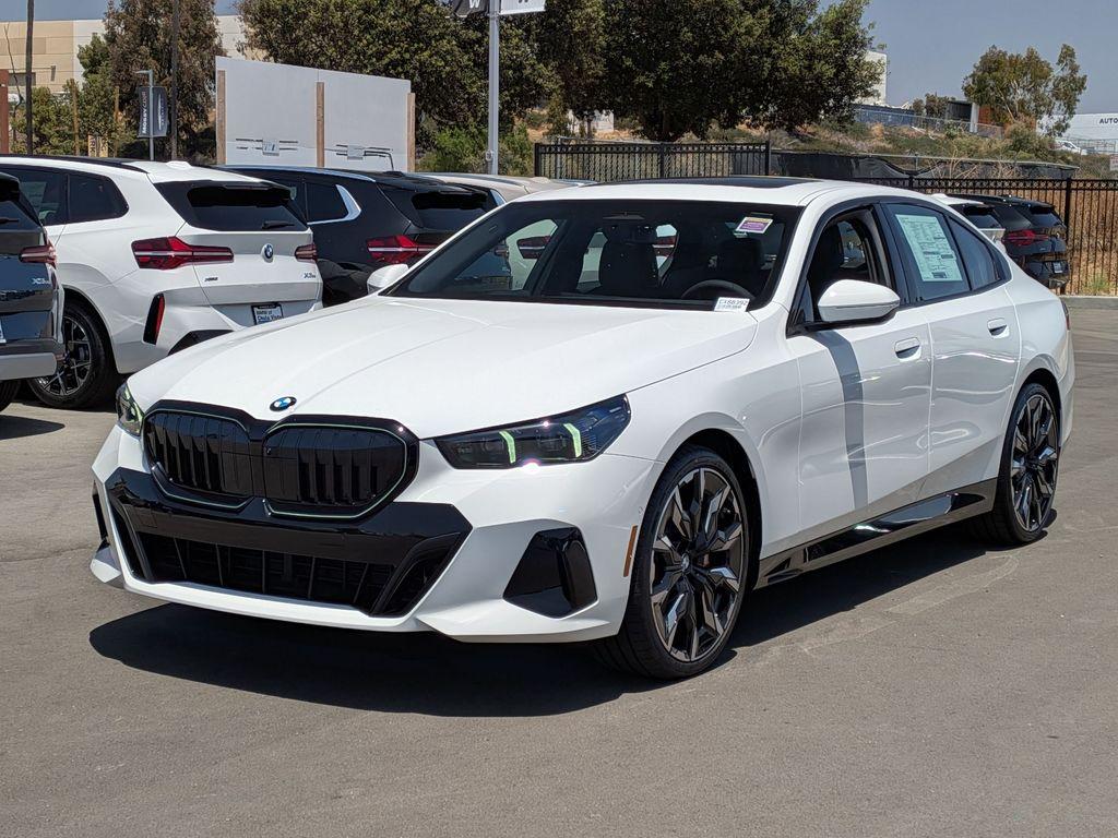 صورة 2 لـ 2027 BMW 530 I
