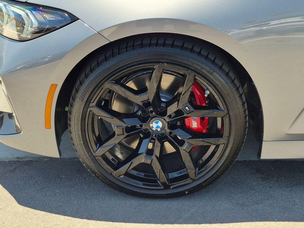 صورة مصغرة 29 لـ 2026 BMW 330 I