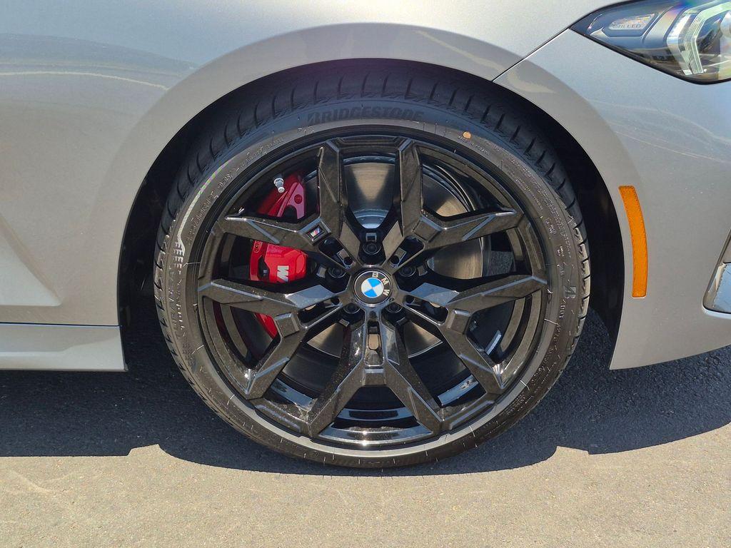 صورة مصغرة 27 لـ 2026 BMW 330 I