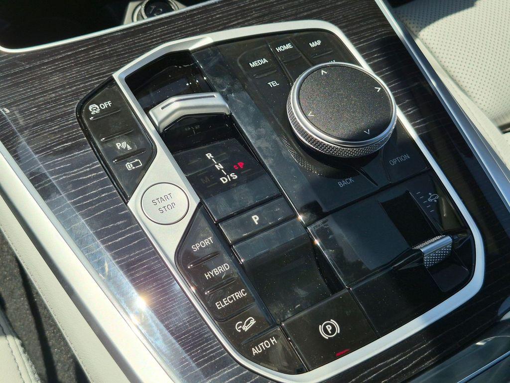 صورة مصغرة 10 لـ 2026 BMW X5 PHEV XDRIVE50E