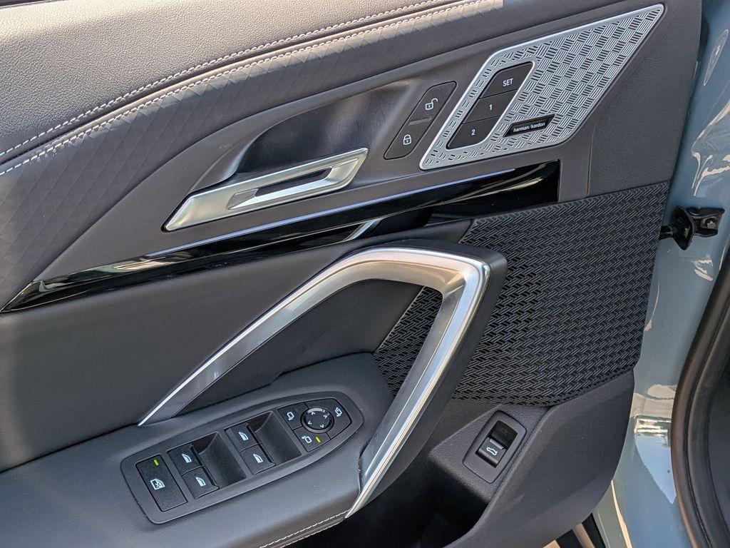 صورة مصغرة 15 لـ 2025 BMW X2 XDRIVE28I