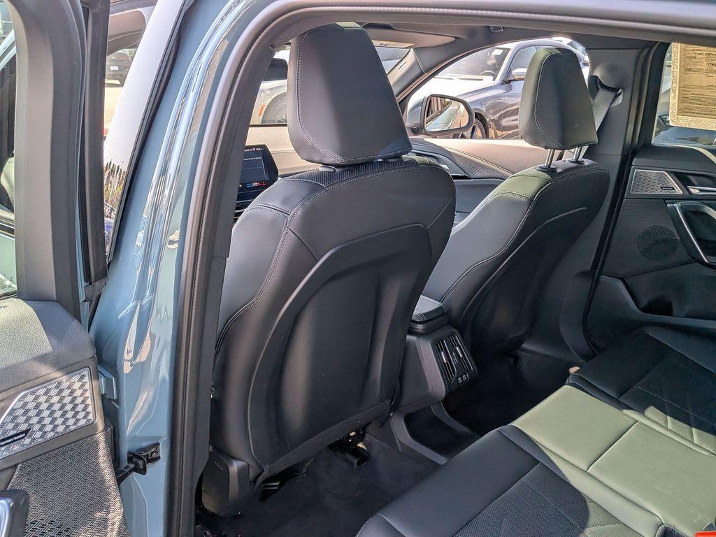 صورة مصغرة 12 لـ 2025 BMW X2 XDRIVE28I