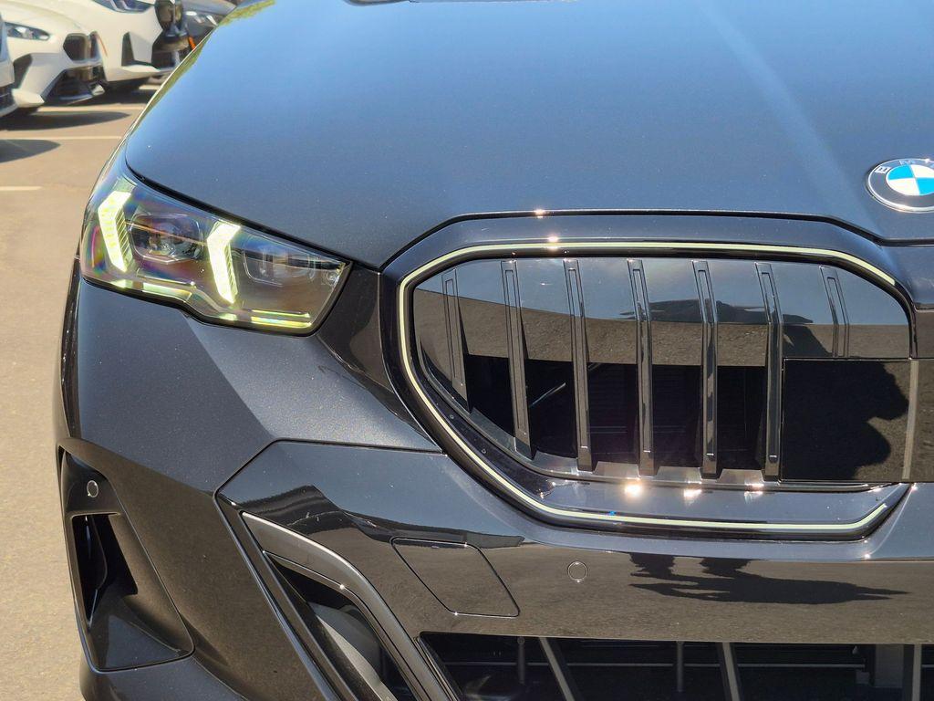 صورة مصغرة 15 لـ 2027 BMW 540 I XDRIVE