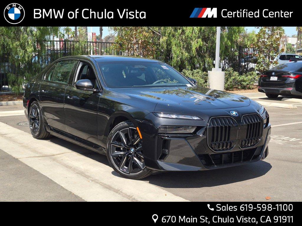 New 2026 BMW 750e xDrive