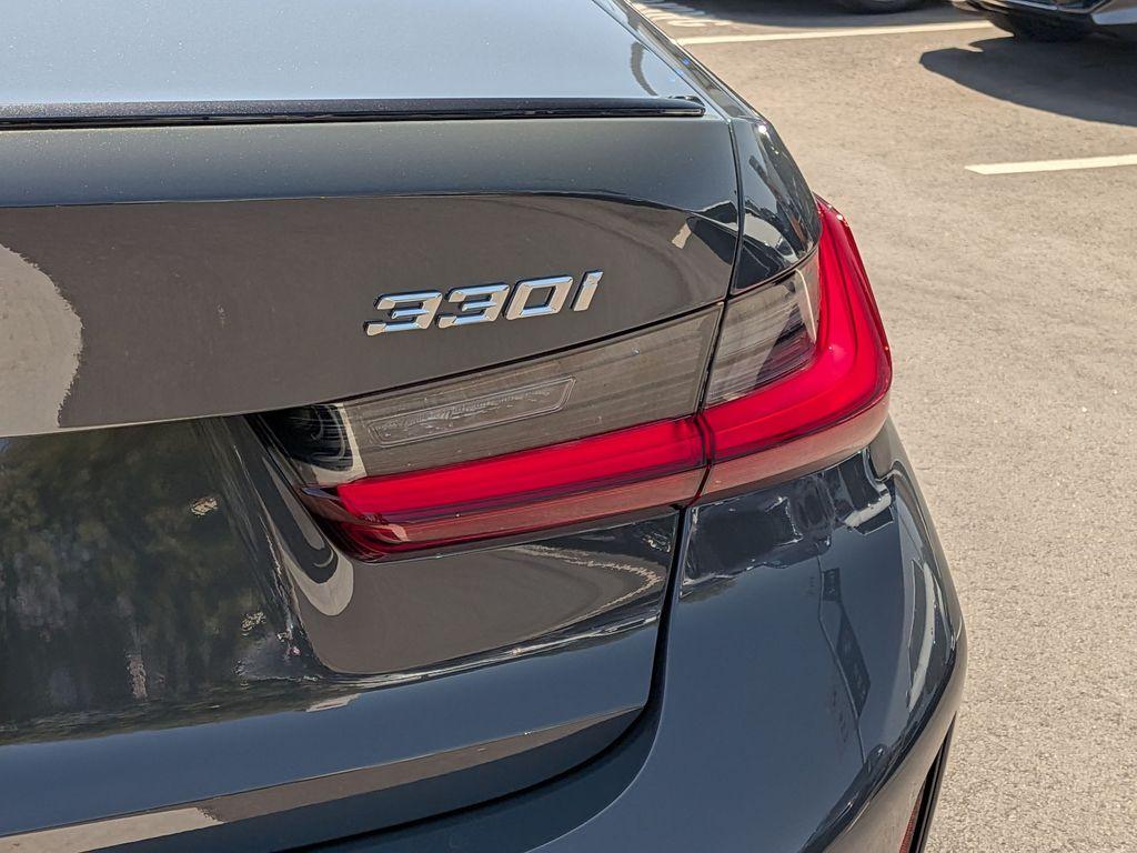 2026 BMW 330 I — миниатюра 24