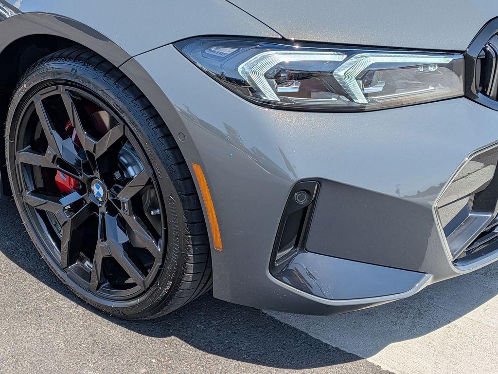 2026 BMW 330 I — миниатюра 21