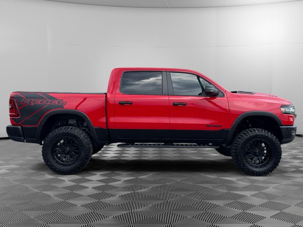 2025 RAM 1500 REBEL — фото 9
