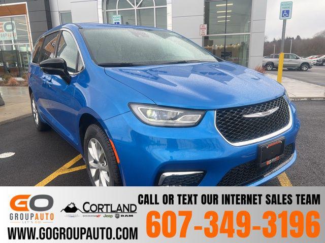 New 2026 Chrysler Pacifica L