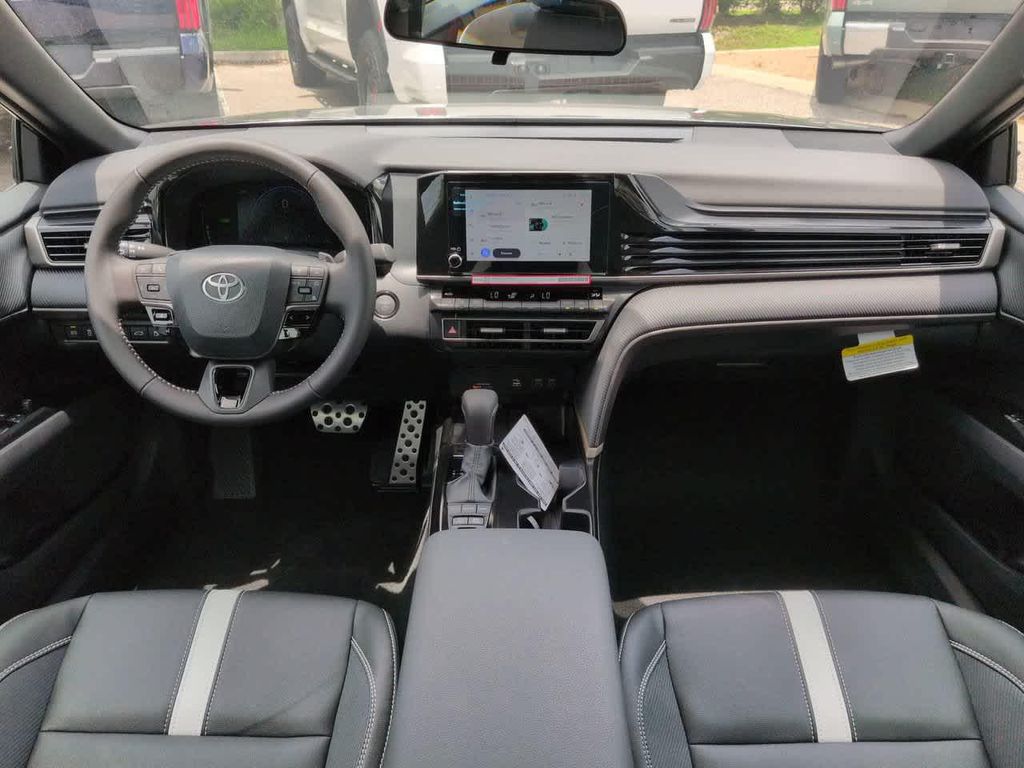 صورة مصغرة 14 لـ 2026 Toyota CAMRY SE