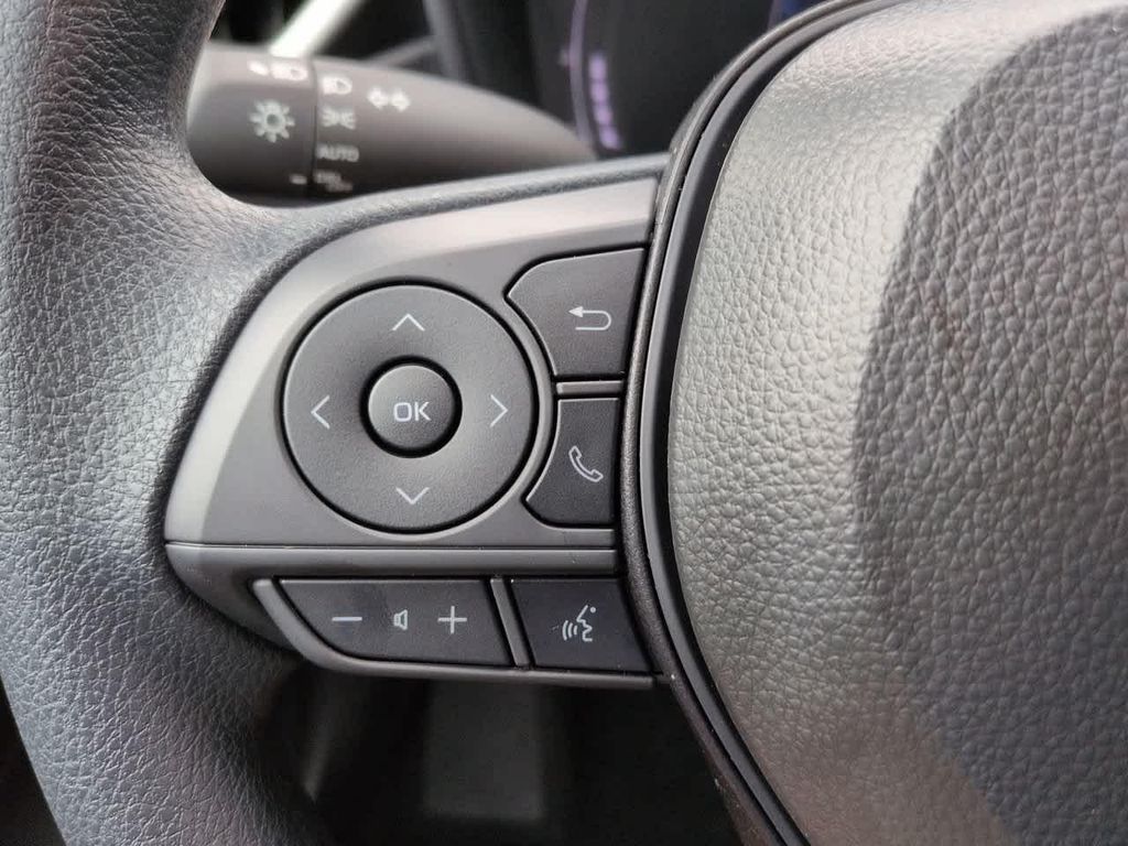 2027 Toyota COROLLA LE 缩略图 22