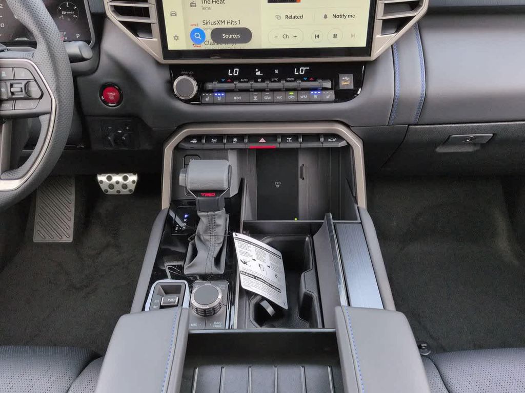 2026 Toyota TUNDRA PLATINUM 缩略图 18