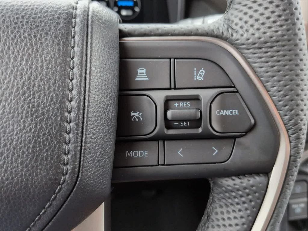 صورة مصغرة 26 لـ 2026 Toyota SEQUOIA LIMITED