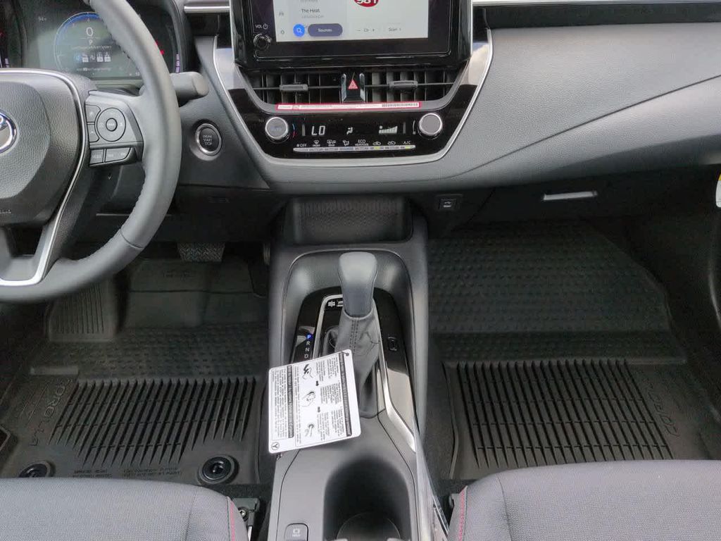 2027 Toyota COROLLA SE 缩略图 18