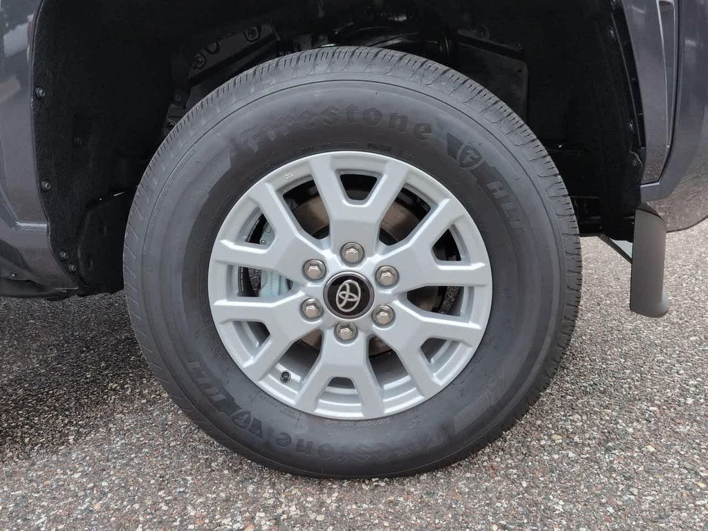 صورة مصغرة 11 لـ 2026 Toyota TACOMA SR5