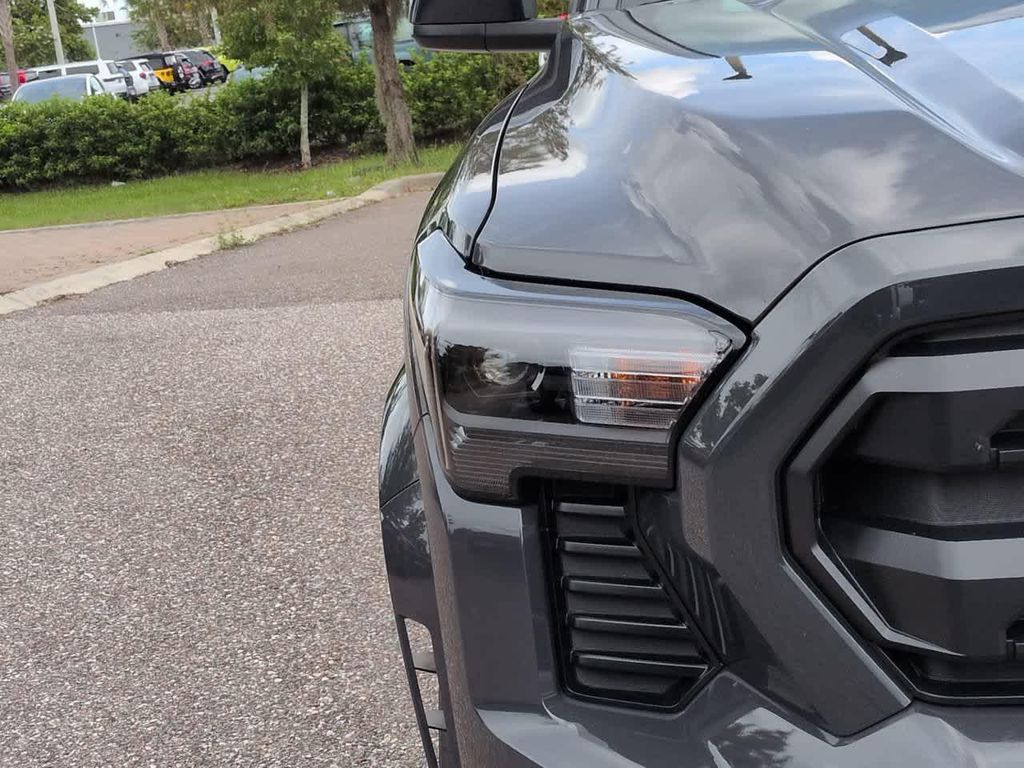 2026 Toyota TACOMA SR5 照片 10