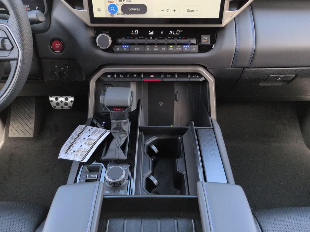 2026 Toyota TUNDRA PLATINUM 缩略图 18