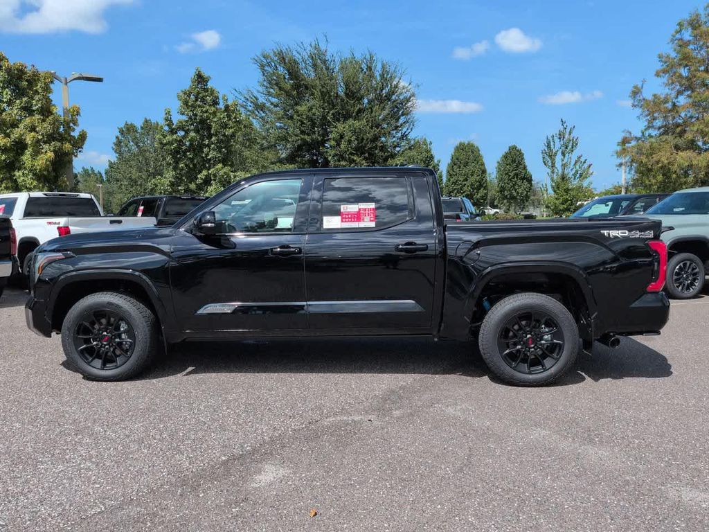 2026 Toyota TUNDRA PLATINUM 照片 3