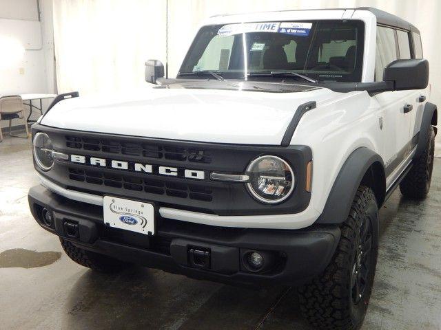 FORD BRONCO - 10