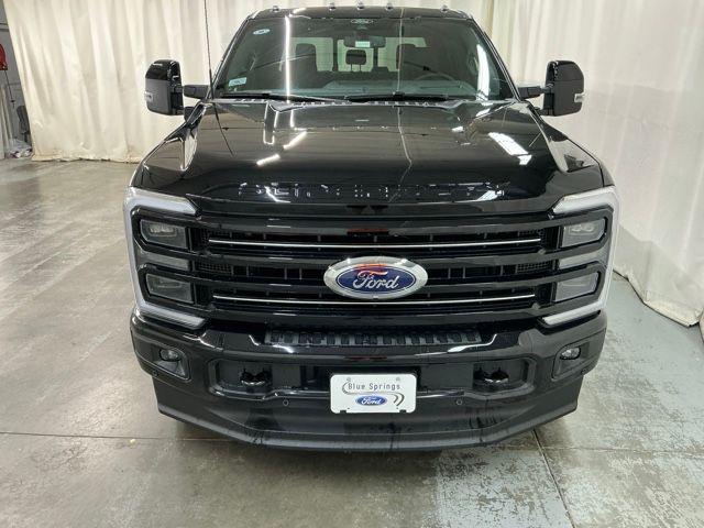 2026 FORD F-350 PLATINUM — миниатюра 11