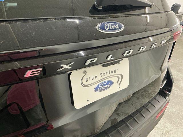 2026 FORD EXPLORER ACTIVE W/200A PKG — фото 5
