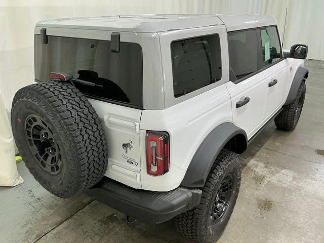 FORD BRONCO - 3