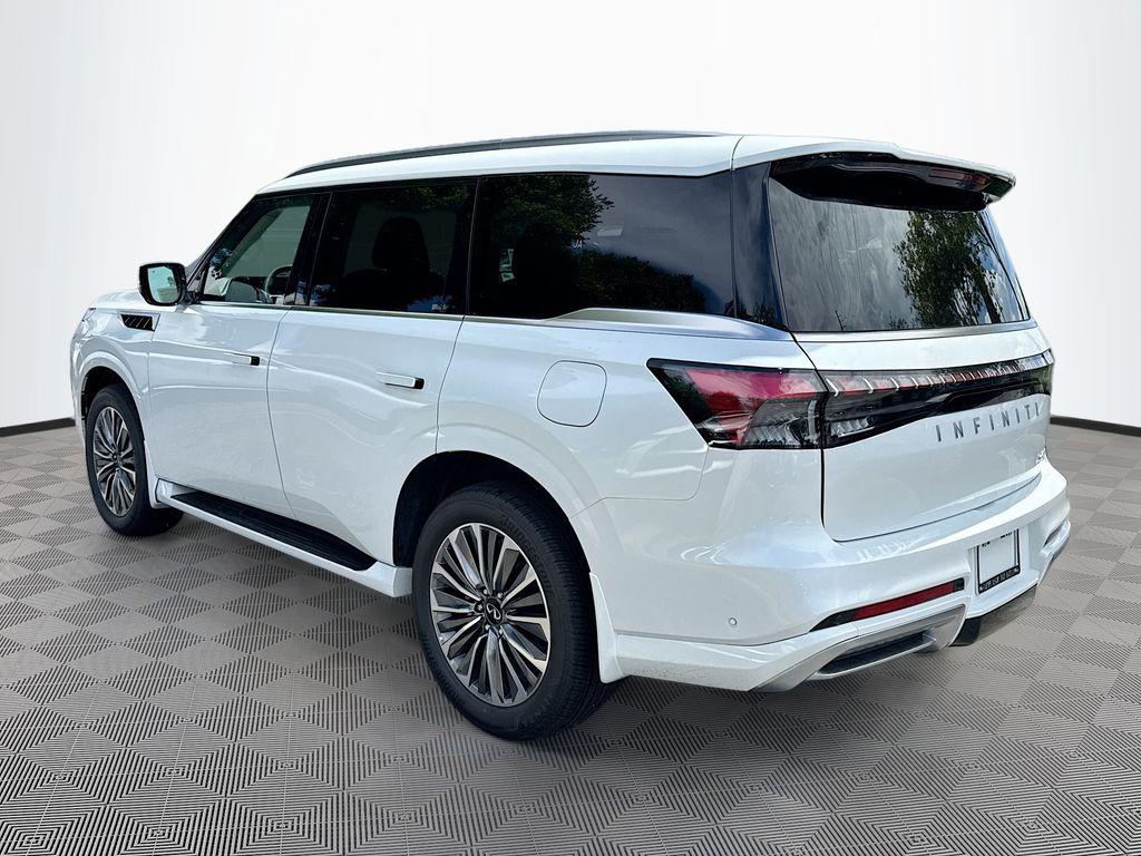 2027 Infiniti QX80 LUXE 照片 7