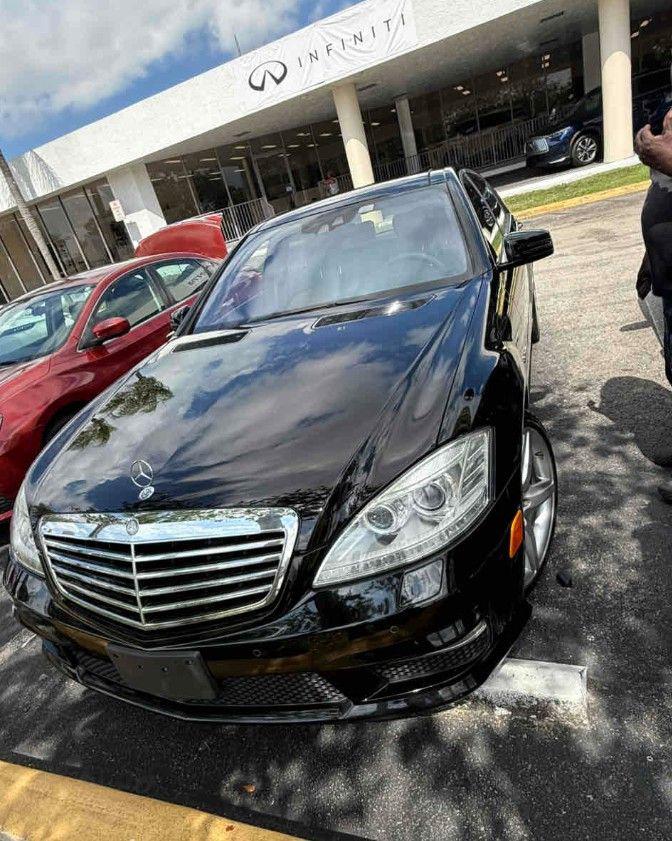 2010 Mercedes-Benz S-Class