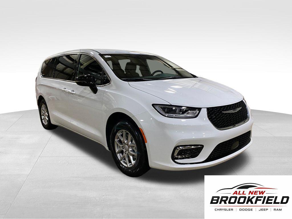 New 2026 Chrysler Pacifica L