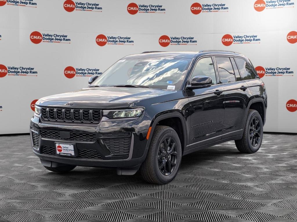 New 2026 Jeep Grand Cherokee Laredo
