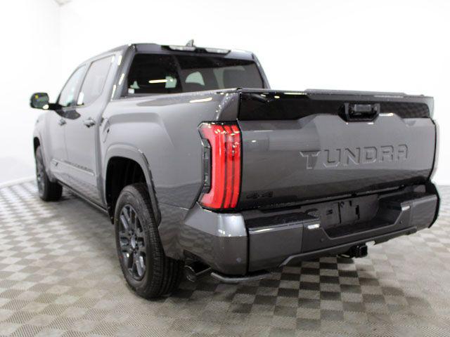 TOYOTA TUNDRA - 10