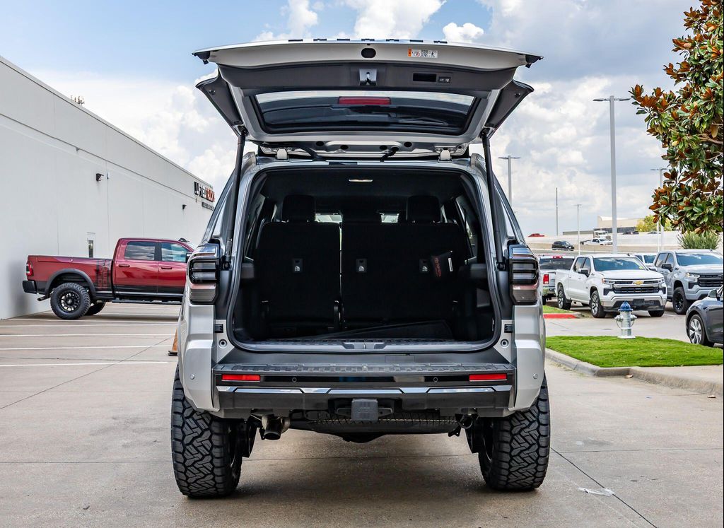 2025 Toyota 4RUNNER TRD SPORT PREMIUM 照片 9