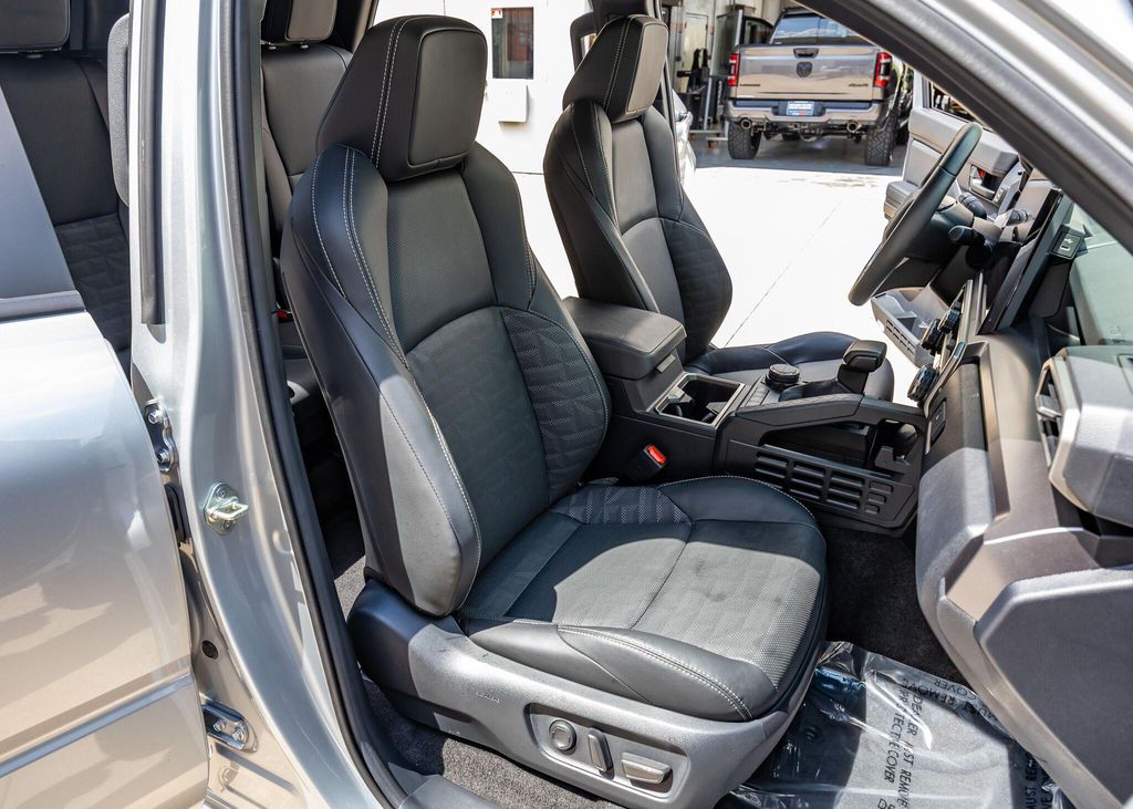2025 Toyota 4RUNNER TRD SPORT PREMIUM 照片 31