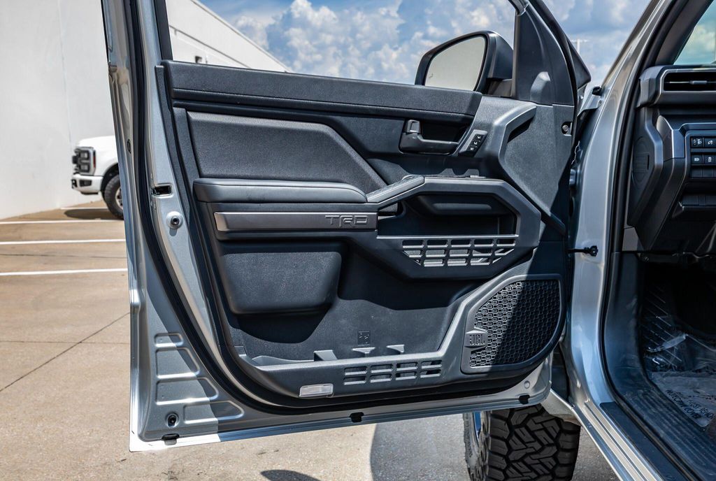 2025 Toyota 4RUNNER TRD SPORT PREMIUM 照片 36